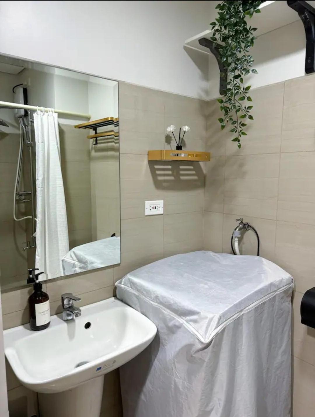 Shore Residences Mall Of Asia Pool View 200Mbps Free Wi-Fi Pasay Værelse billede